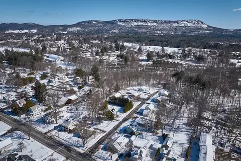 6 Wilton Rd, Easthampton, MA 01027 photo 37