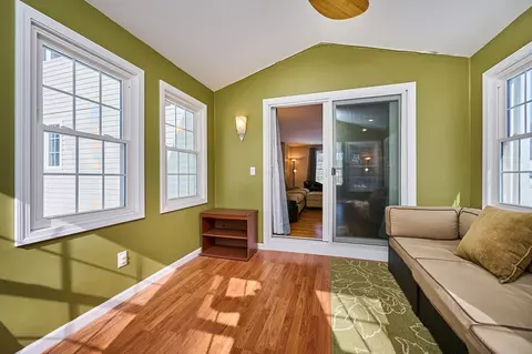 6 Wilton Rd, Easthampton, MA 01027 photo 9