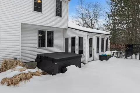 86 Hunter Rd, Uxbridge, MA 01569 photo 27