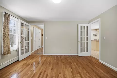 86 Hunter Rd, Uxbridge, MA 01569 photo 11
