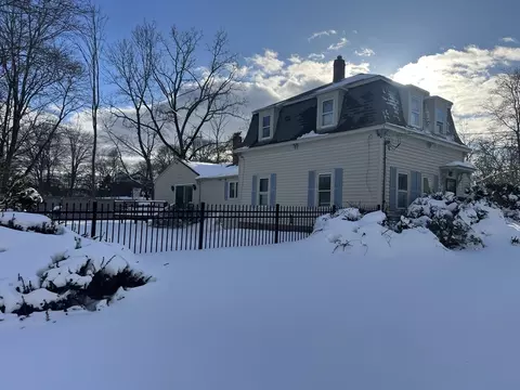12 Floral Ave, Natick, MA 01760