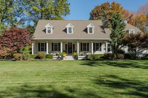 77 Ferry St, South Hadley, MA 01075