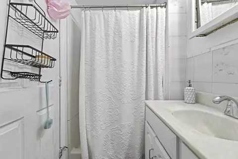 861 E Broadway, Boston, MA 02127 photo 20