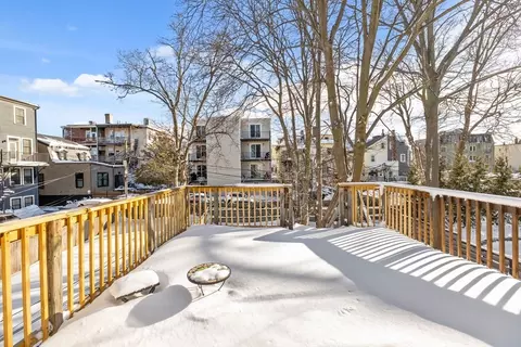 861 E Broadway, Boston, MA 02127 photo 27