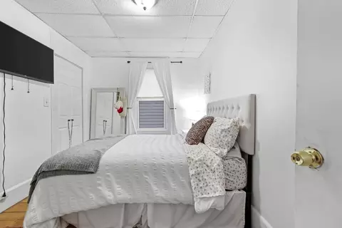 861 E Broadway, Boston, MA 02127 photo 22