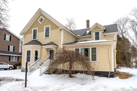 36 Brown St, Maynard, MA 01754 photo 3