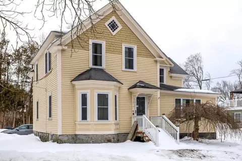 36 Brown St, Maynard, MA 01754 photo 2