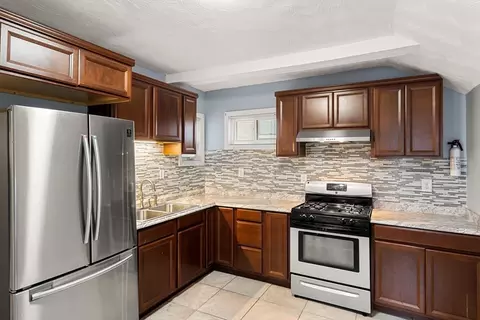 33 Waumbeck St, Boston, MA 02121 photo 7