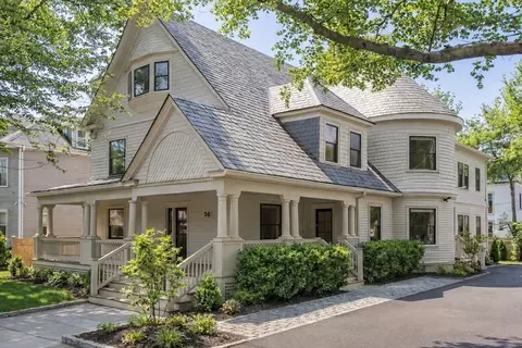 36 Osborne Rd #1, Brookline, MA 02446