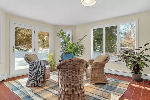 60 Sutton Rd, Needham, MA 02492 photo 9