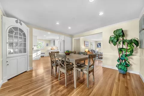 60 Sutton Rd, Needham, MA 02492 photo 5