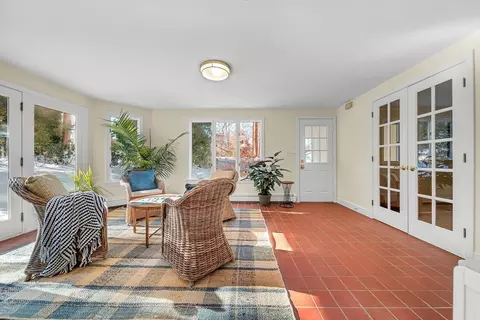60 Sutton Rd, Needham, MA 02492 photo 8