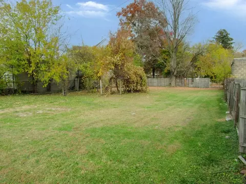 349 Walnut St, Springfield, MA 01105 photo 7