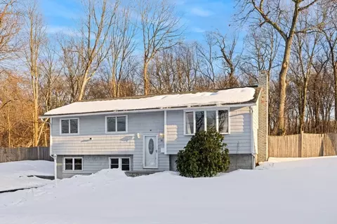 14 Raylen Ave, Peabody, MA 01960