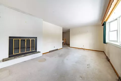 8 Apache Rd, Bellingham, MA 02019 photo 5