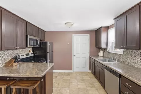 153 Summer St, Maynard, MA 01754 photo 9