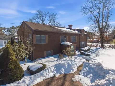 4 22nd St, Wareham, MA 02538 photo 4