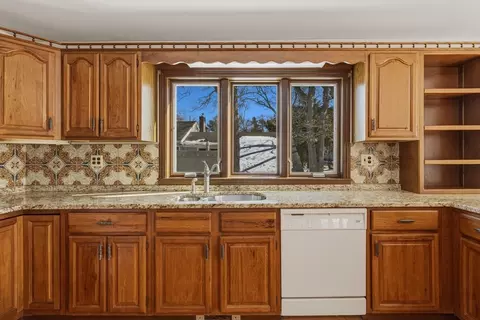 4 22nd St, Wareham, MA 02538 photo 10