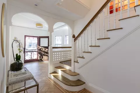 61 Toxteth St, Brookline, MA 02445 photo 4