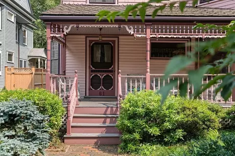 61 Toxteth St, Brookline, MA 02445 photo 2