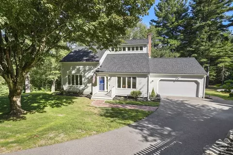 6 Barrows Rd, Mendon, MA 01756 photo 2