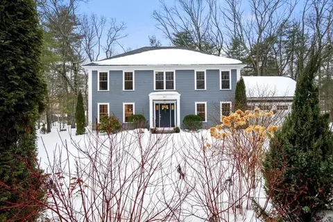 367 Powder Mill Rd, Concord, MA 01742