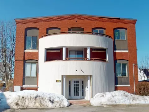 11 Margin St #7, Lynn, MA 01905 photo 3