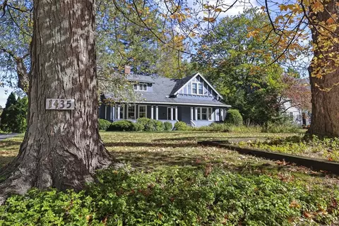 1435 Longmeadow St, Longmeadow, MA 01106