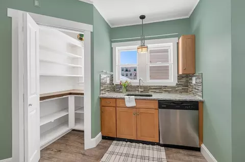 69 Ash St, Reading, MA 01867 photo 9