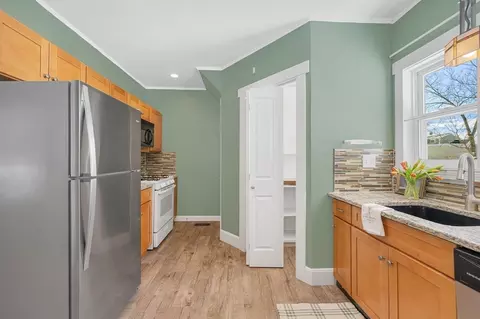 69 Ash St, Reading, MA 01867 photo 11