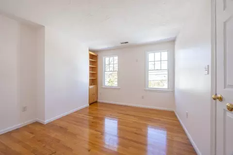 Bedroom - 81 Parish Rd, Needham, MA 02494 photo 5 of 5