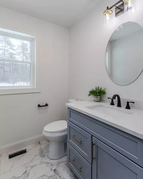 Bath - 6 Winslow Rd, Ware, MA 01082 photo 1 of 7
