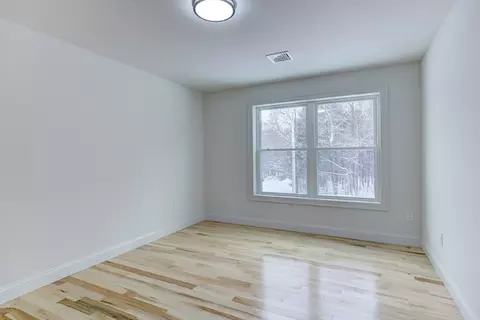 Bedroom - 6 Winslow Rd, Ware, MA 01082 photo 4 of 6