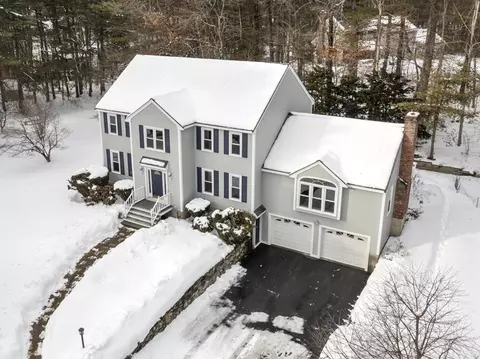 5 Perkins Ln, Acton, MA 01720