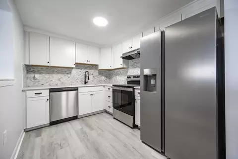 26 Williamsburg Ct #4, Shrewsbury, MA 01545