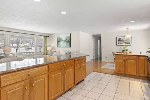 12 Tulane Rd, Danvers, MA 01923 photo 8