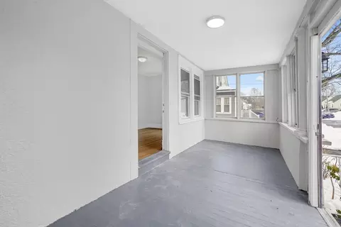 27 Parallel St, Springfield, MA 01104 photo 6