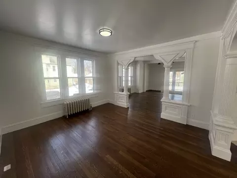 89 Bristol St, Springfield, MA 01109 photo 9