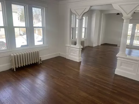 89 Bristol St, Springfield, MA 01109 photo 10