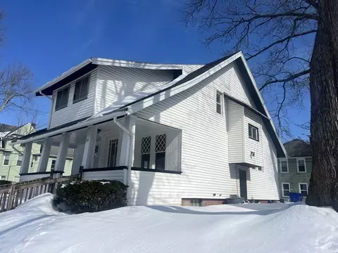 89 Bristol St, Springfield, MA 01109 photo 2