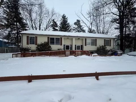 83-85 Albert Ave, Springfield, MA 01151