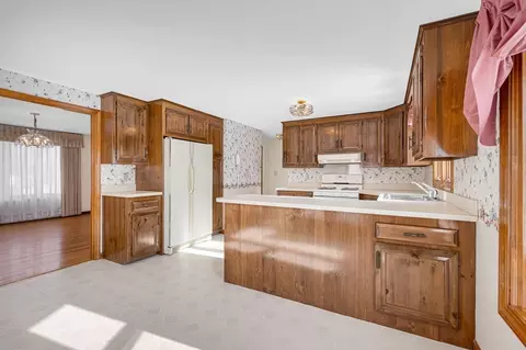 287 Fox Ave, Dracut, MA 01826 photo 9