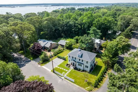 5 Pine Tree Ln, Tisbury, MA 02568 photo 3