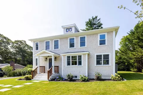 5 Pine Tree Ln, Tisbury, MA 02568 photo 4