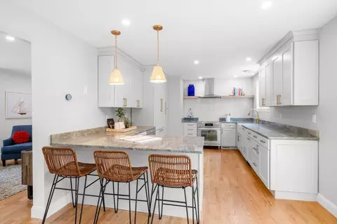 5 Pine Tree Ln, Tisbury, MA 02568 photo 6