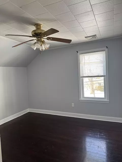 756 County St, Fall River, MA 02723 photo 2