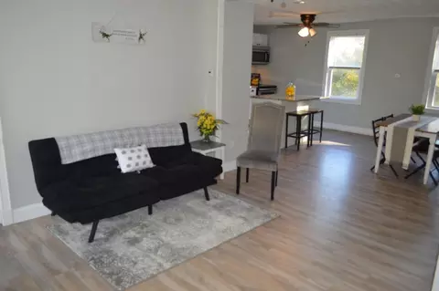 Entry Way - 4 First St, Sutton, MA 01590 photo 1 of 1