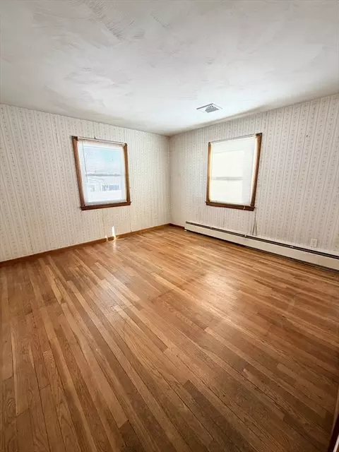 121 Mallowhill Rd, Springfield, MA 01129 photo 6