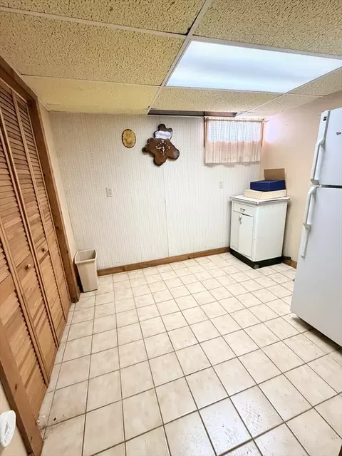 121 Mallowhill Rd, Springfield, MA 01129 photo 8