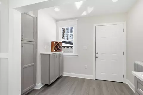 161 Dorset St, Springfield, MA 01108 photo 7